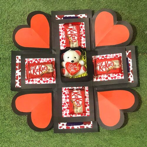 Valentine's Chocolate Explosion Gift Box Online in Pakistan