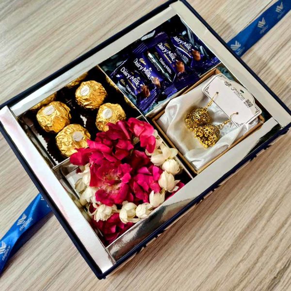 Order Chocolate Gift for Chocolate Day, Valentine's Day | Saugat Traders