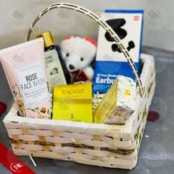 Lots of Care Basket 2023 Gifts Online in Pakistan