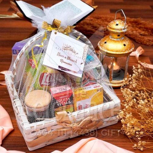 Delicious-Iftar-Basket-Gifts-Online-in-Pakistan