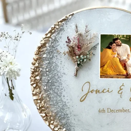 Beauty of Resin Frame Send Online Gifts to Pakistan